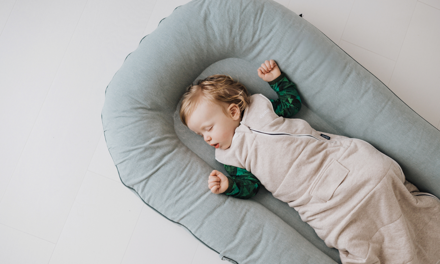 Zipster Blog-Baby Sleeping Bags: Your Complete Buying Guide