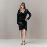 Aksamitna sukienka do karmienia piersią Paris czarna