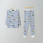 Conjunto de pijama infantil Miffy «Peek-a-Boo Blue» de bambú, vista frontal